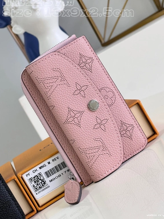 WIS CARD HOLDER VERSO LOUIS RECTO VUITTON 1029